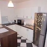 City Studio Apartment *
