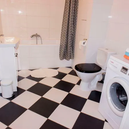 シティ スタジオ アパート *